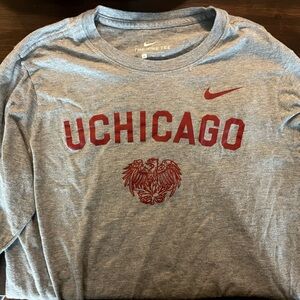 Nike Uchicago long sleeve shirt
